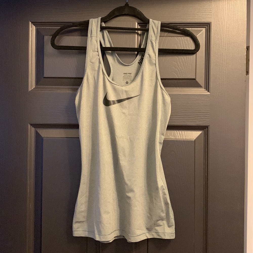 Nike Pro Workout Tank